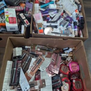 Wholesale Mixed MAKEUP BEAUTY LOT 50 PCS CHOOSE Maybelline CoverGirl Revlon NYX