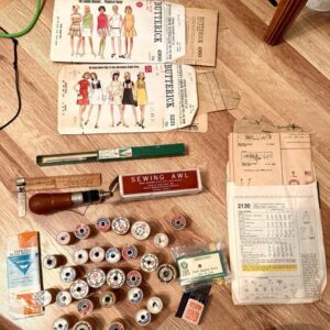 VINTAGE Lot Of SEWING SUPPLIES